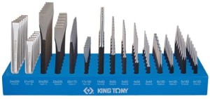 ZESTAW PUNKTAKÓW 4 - 5MM, PRZECINAKÓW 17 - 24MM, POBIJAKÓW 4, 8MM, WYBIJAKÓW 3 - 10MM, DŁUT 150, 250MM, 90CZ. King Tony