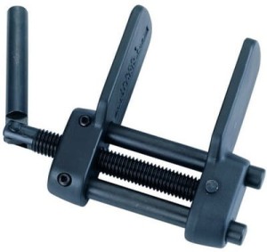 ŚCIĄGACZ DO TŁOCZKÓW HAMULCOWYCH King Tony