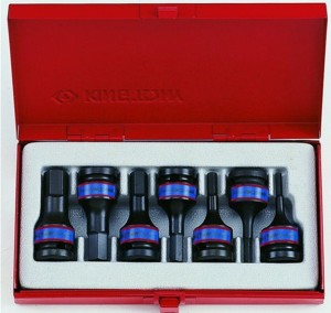 ZESTAW NASADEK  UDAROWYCH  Z  KOŃCÓWKĄ  HEX  1/2''   7cz.  KRÓTKIE  4 - 14mm,  KASETA King Tony