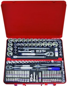 KPL. NASADEK  1/4'' + 3/8'' + 1/2''  135cz. 4 -32mm + CALOWE 5/32 - 1.1/4''  6/12-kąt. CHROM + AKCESORIA, BOX