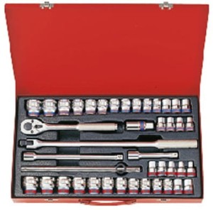 KPL. NASADEK  1/2''   42cz.  KRÓTKIE  6-kąt.  10 - 32mm,  CALOWE  5/16'' - 1.1/4''  Z  AKCESORIAMI, CHROM, KASETA