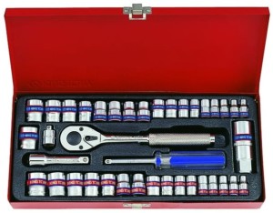 KPL. NASADEK 1/4'' + 3/8''  39cz.  KRÓTKIE  12-kąt. 9 - 19mm, CALOWE 3/8 - 3/4'', 6-kąt. 4,5 - 12mm, CALOWE 3/16 - 1/2''   Z  AK
