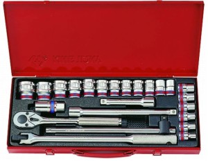 KPL. NASADEK  1/2''   24cz.  KRÓTKIE  12-kąt.  CALOWE  5/16'' - 1.1/4''  Z  AKCESORIAMI, CHROM, KASETA