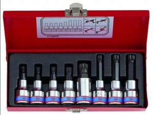 KPL. NASADEK  Z  KOŃCÓWKĄ  SPLINE  1/2''   8 cz. KRÓTKIE/DŁUGIE  M5-M16  CHROM, KASETA